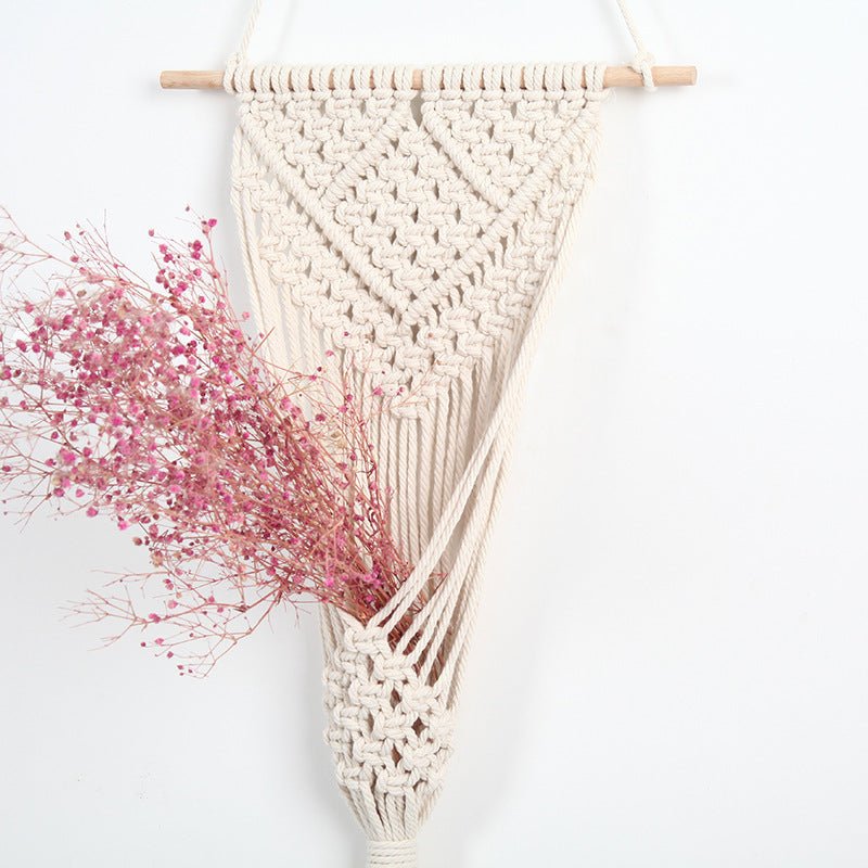 Macramé plant hanger ￼ - Tiny Zen Gardens