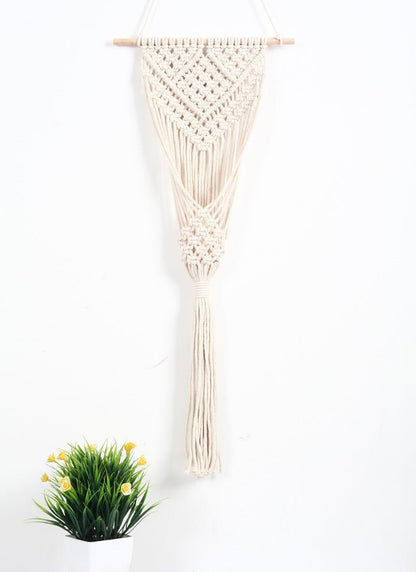 Macramé plant hanger ￼ - Tiny Zen Gardens