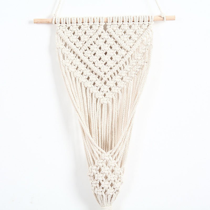 Macramé plant hanger ￼ - Tiny Zen Gardens