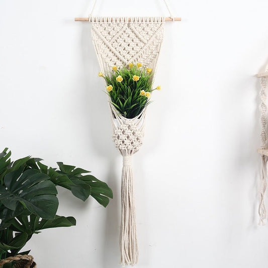 Macramé plant hanger ￼ - Tiny Zen Gardens